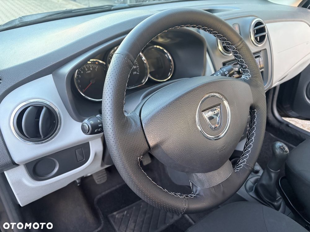 Dacia Sandero 1.2 16V Ambiance - 25
