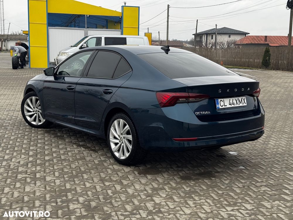 Skoda Octavia 2.0 TDI DSG Style - 2