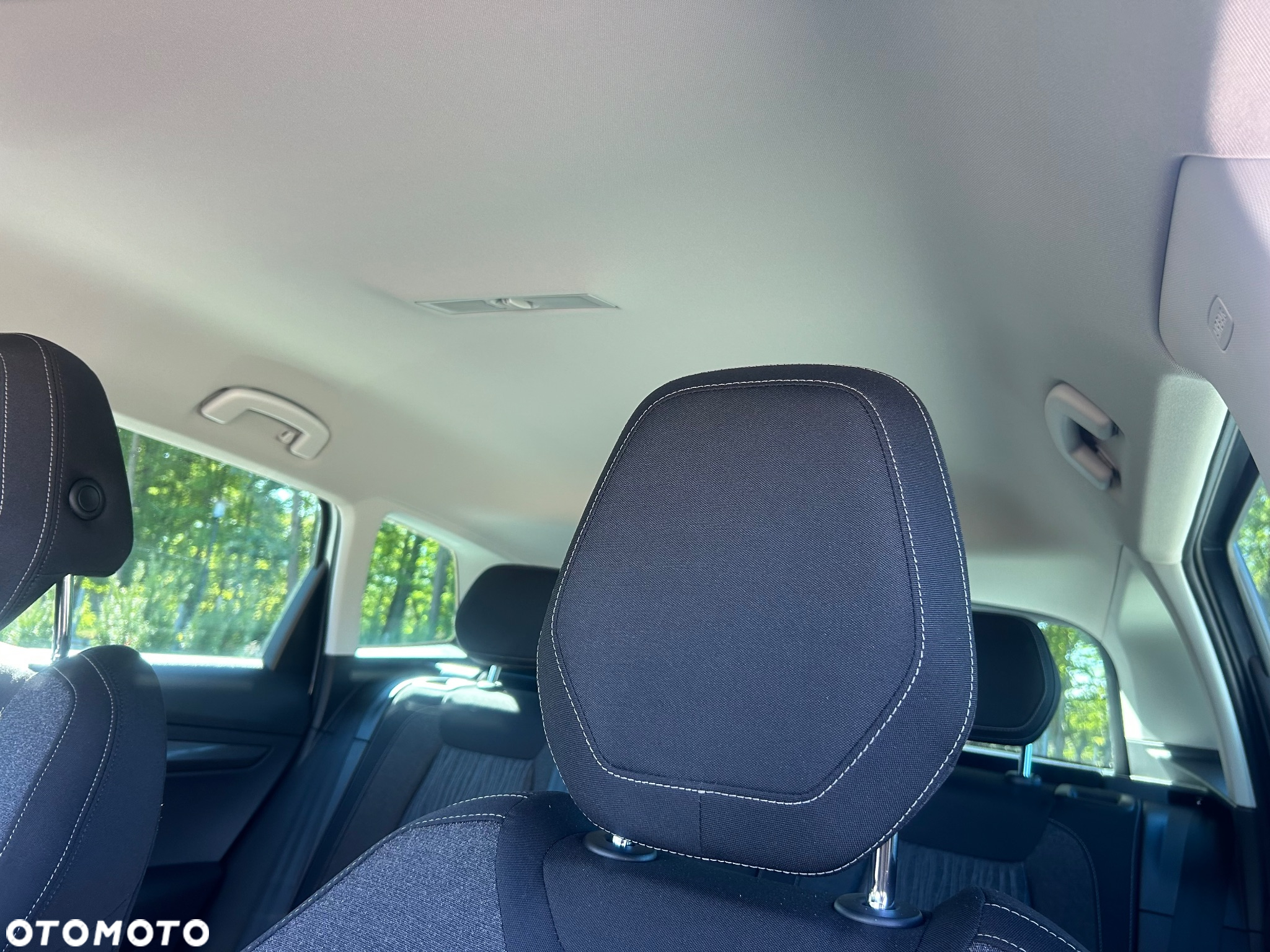 Skoda Karoq 1.5 TSI ACT 4x2 Ambition DSG - 23