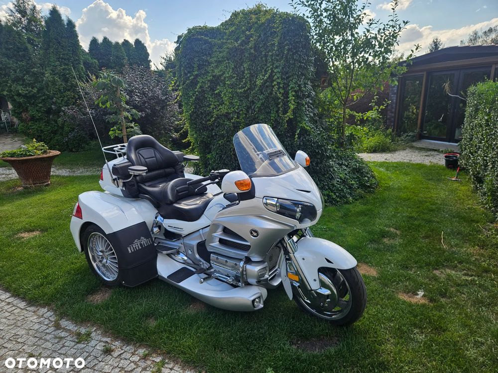 Honda GL - 1