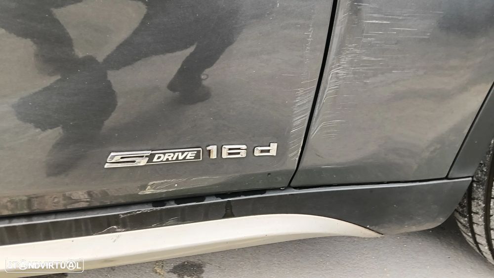 BMW X1 16 d sDrive Line Sport - 8