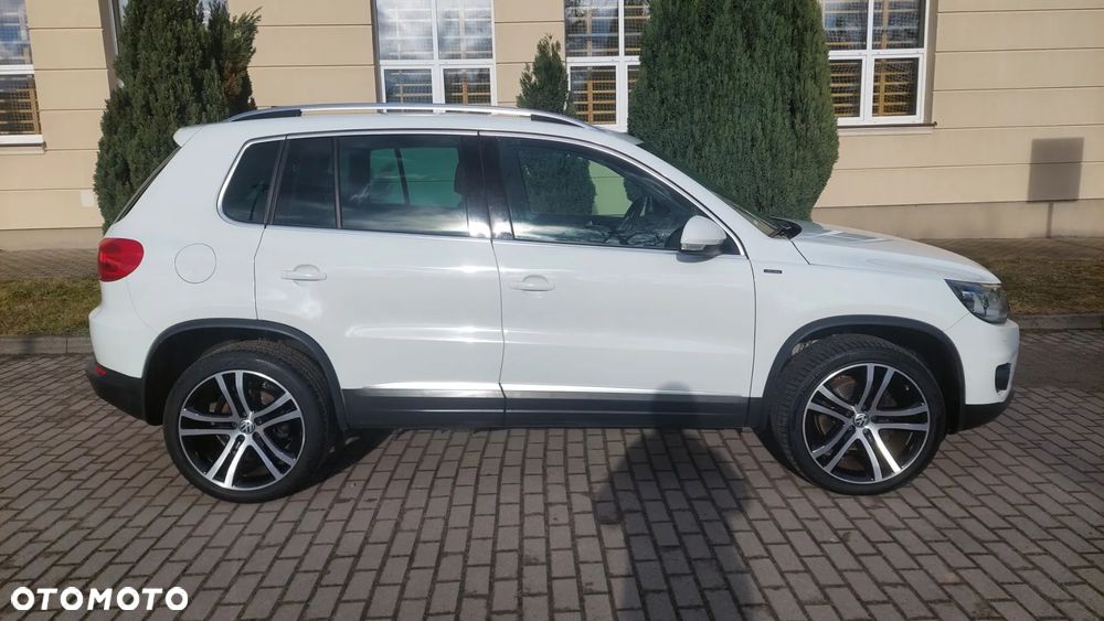 Volkswagen Tiguan 2.0 TDI 4Mot Perfectline R-Style DSG - 3