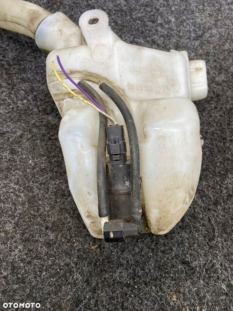 citroen c3 picasso zbiorniczek płynu do spryskiwaczy 8681735280 - 5