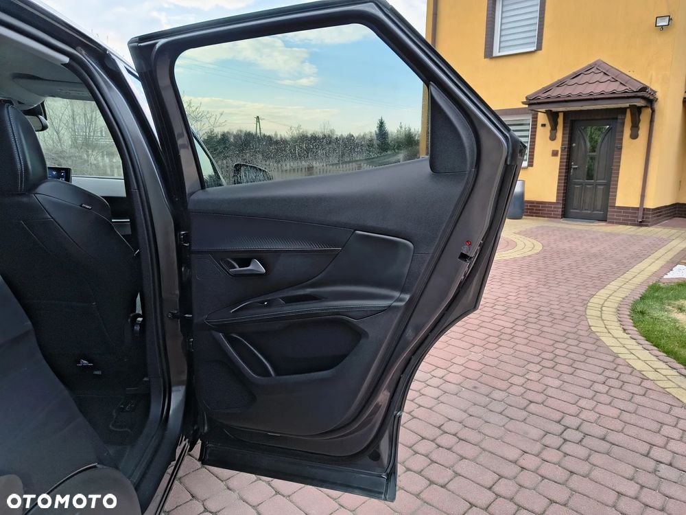 Peugeot 3008 BlueHDi 130 Stop & Start Allure - 17