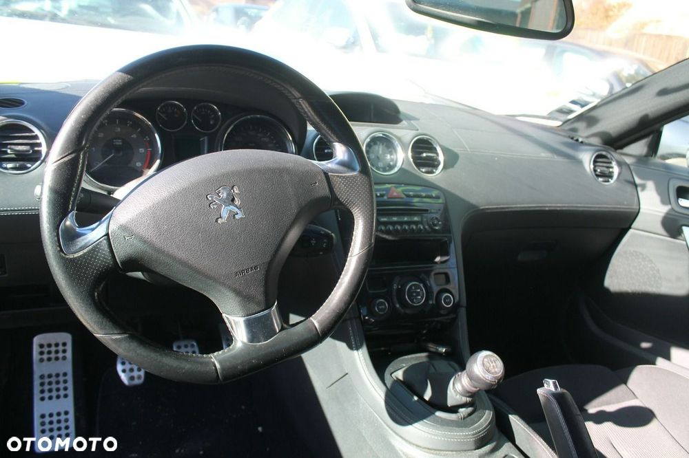 Peugeot RCZ - 7