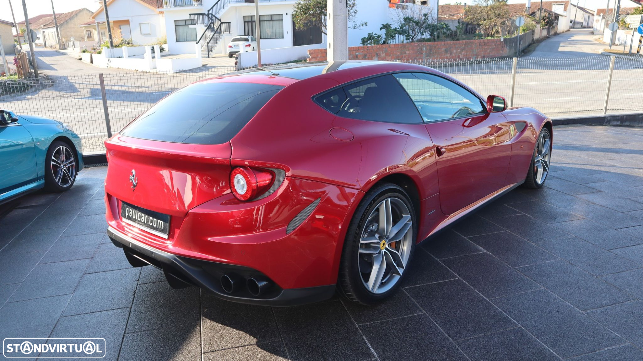 Ferrari FF - 9