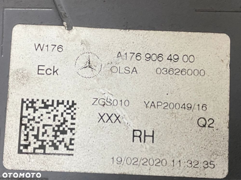 MERCEDES 176 lift lampa tylna prawa A 1769064900 - 3