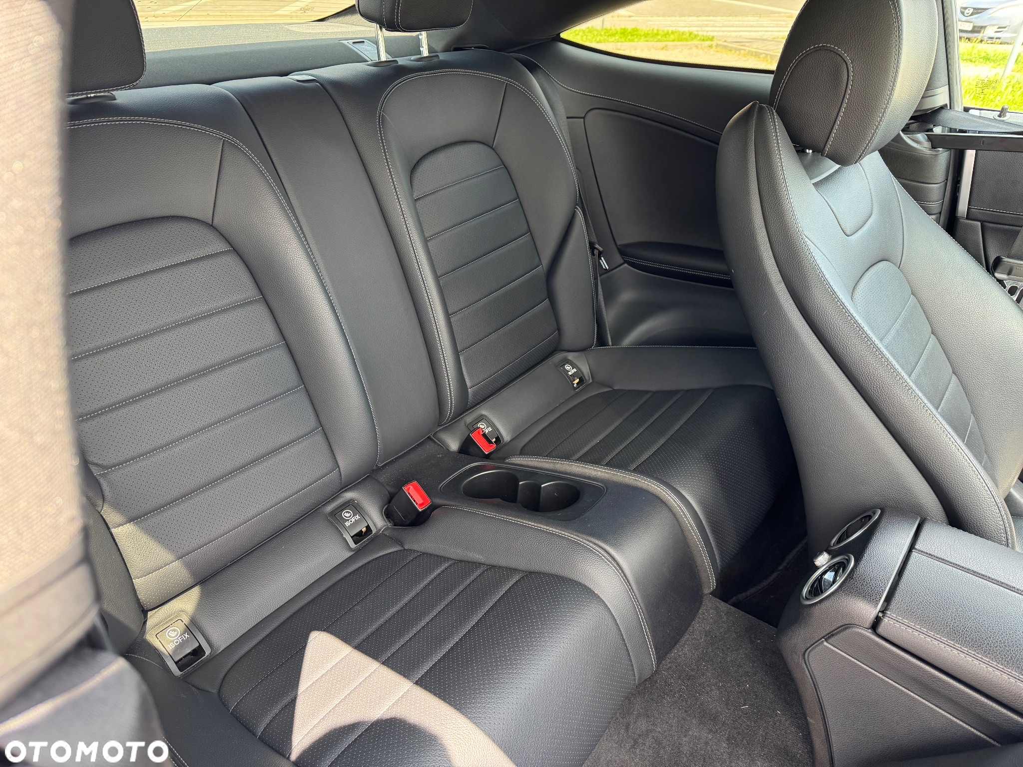 Mercedes-Benz Klasa C 300 Coupe 9G-TRONIC AMG Line - 19