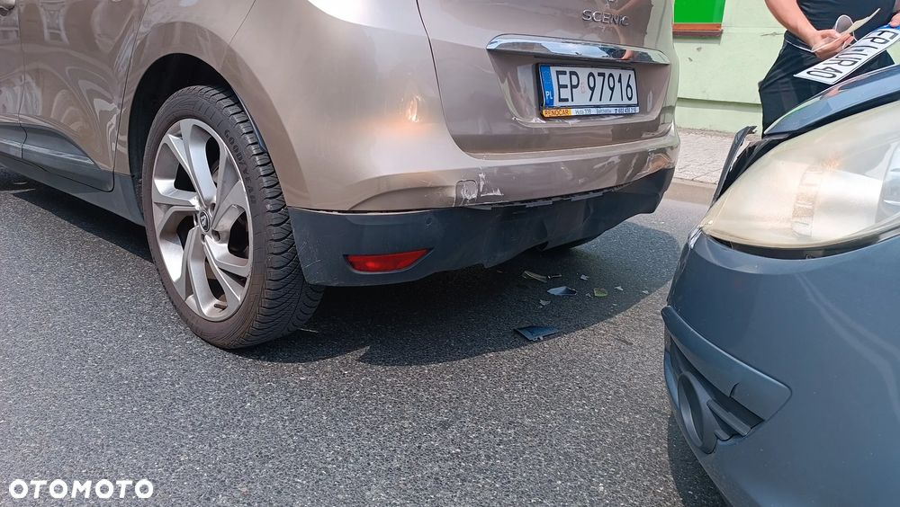 Renault Scenic ENERGY dCi 160 EDC BOSE EDITION - 17
