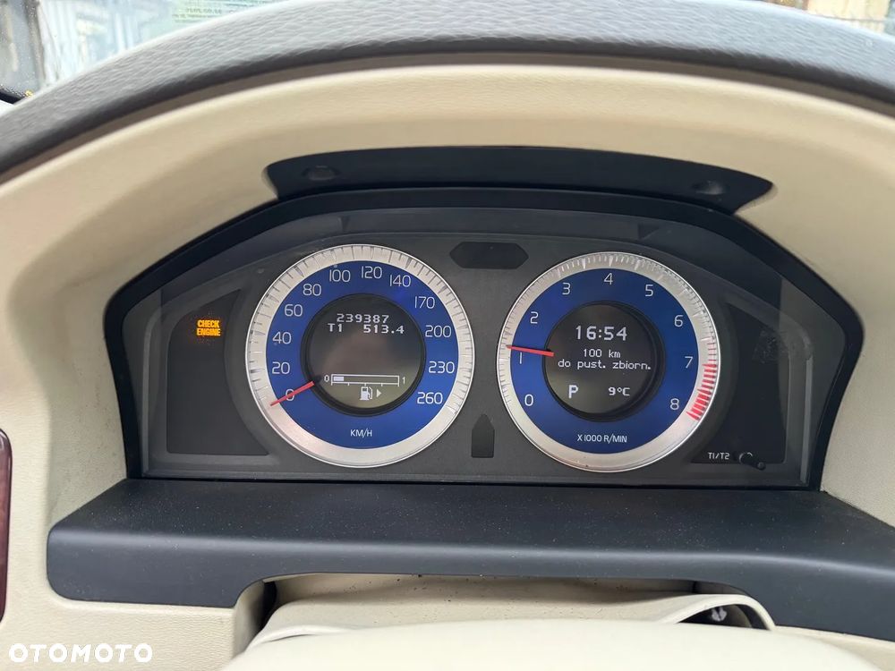 Volvo S80 - 11