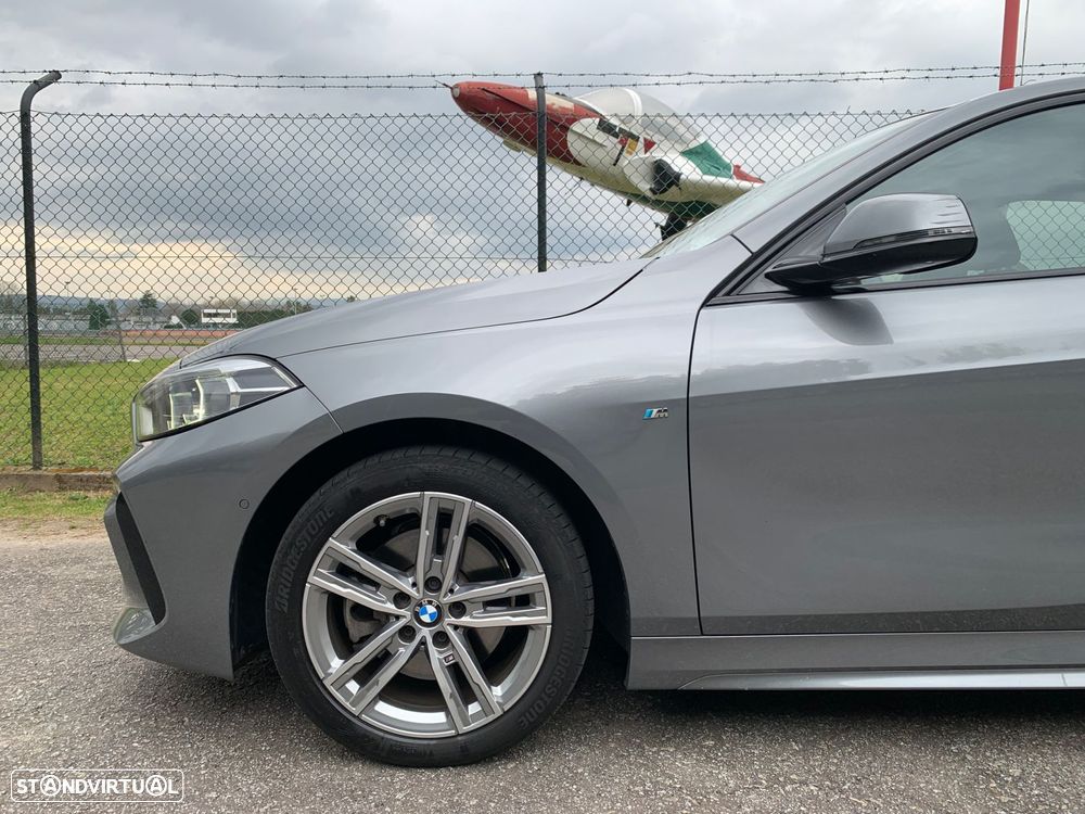 BMW 116 d Pack Desportivo M Auto - 17