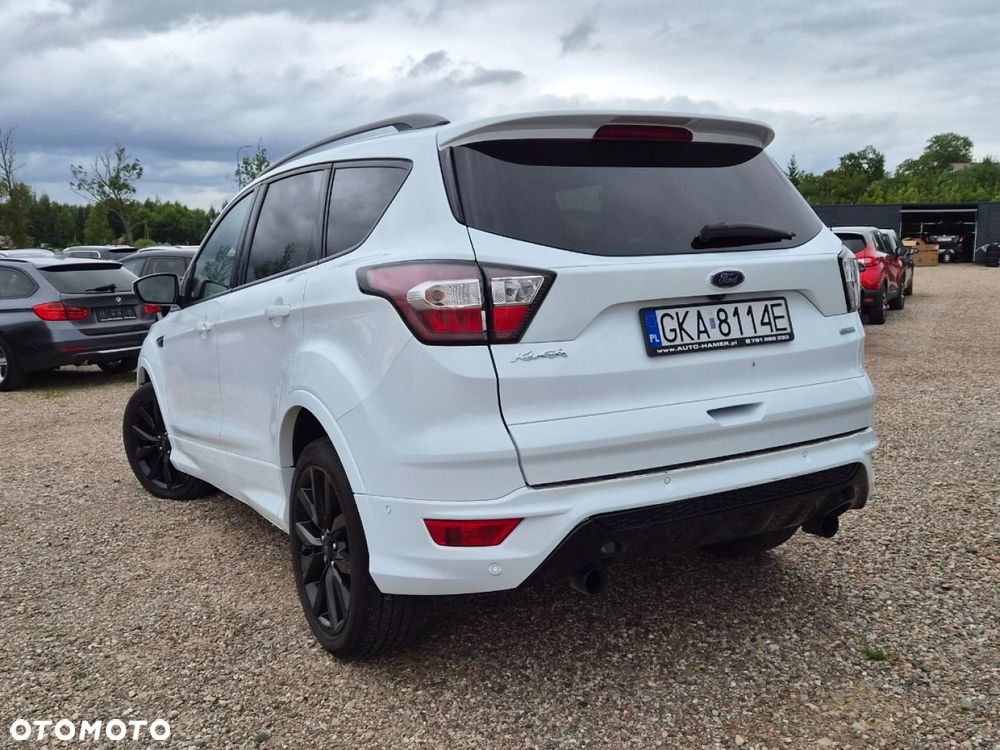 Ford Kuga 1.5 EcoBoost 2x4 ST-Line - 23