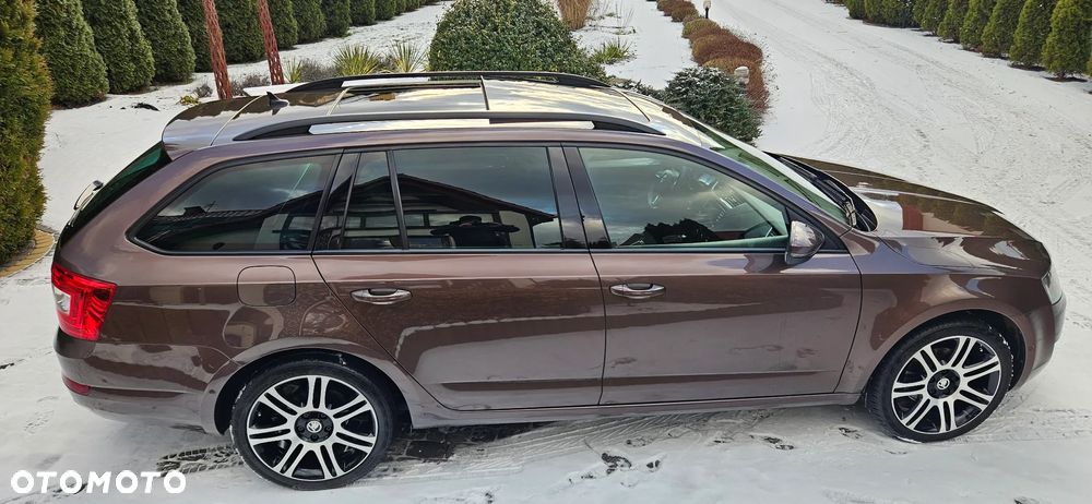 Skoda Octavia 2.0 TDI DSG Ambition - 6