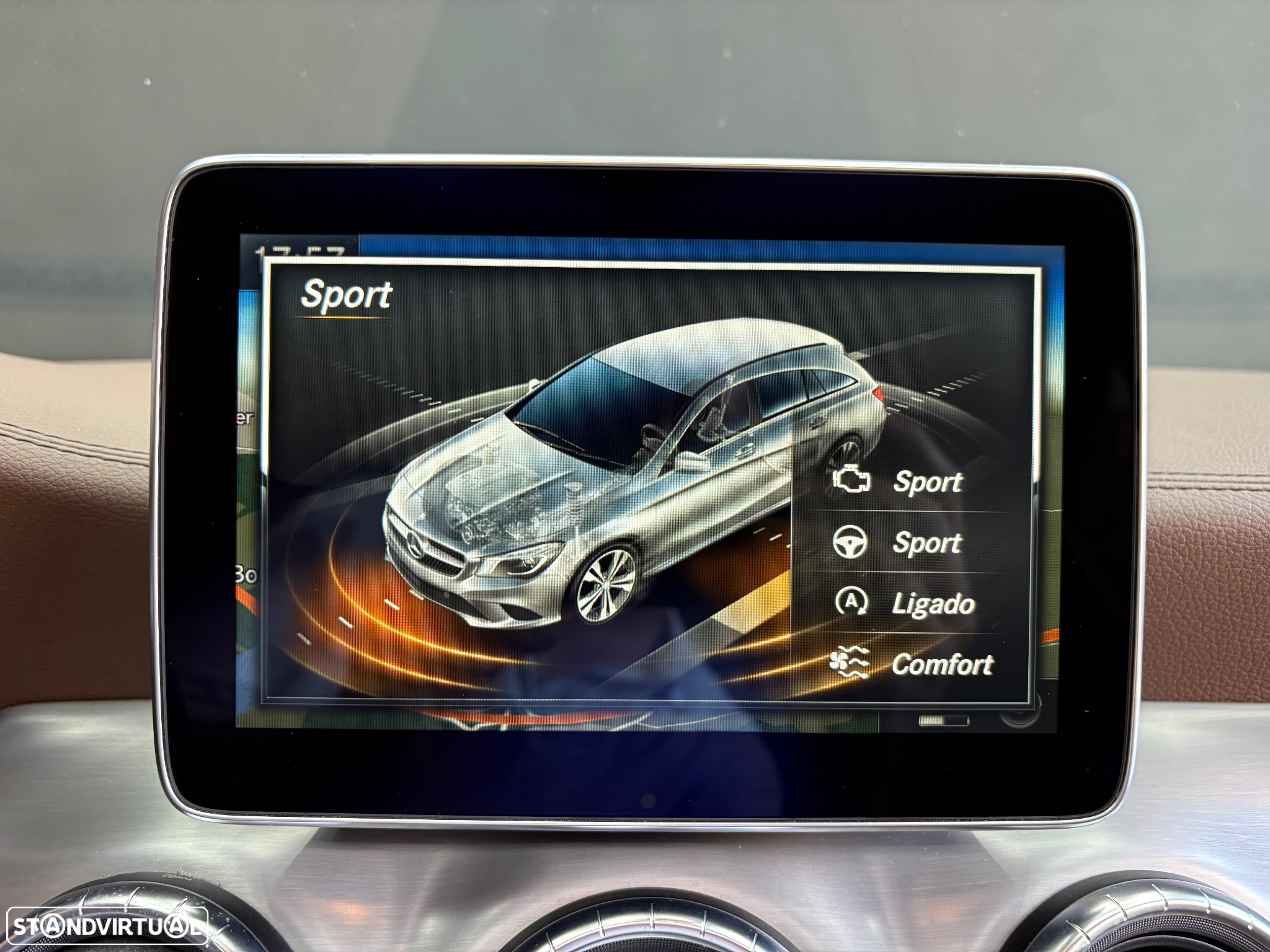 Mercedes-Benz CLA 220 d Shooting Brake AMG Line Aut. - 56