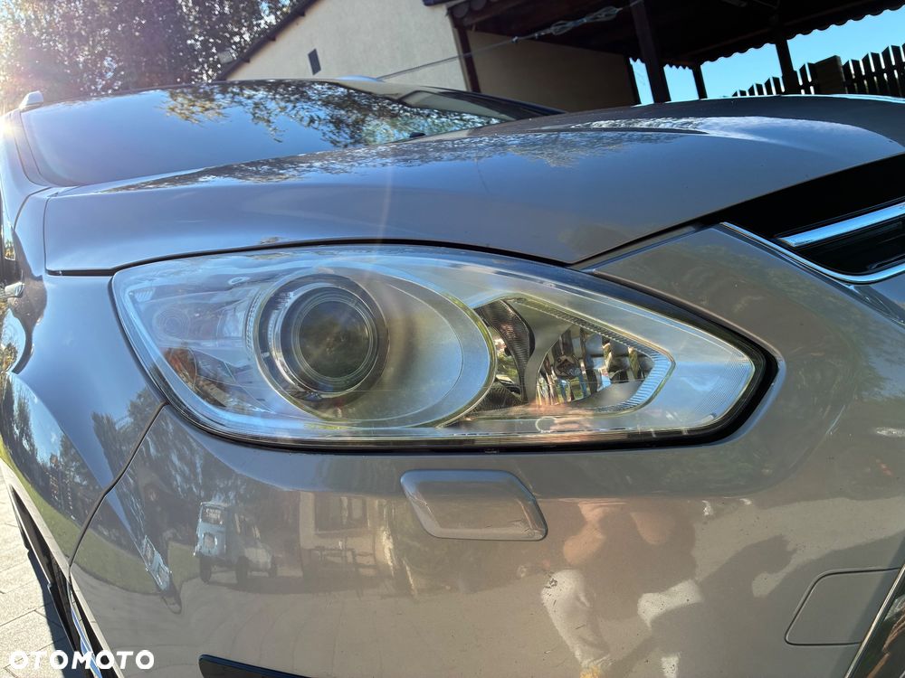 Ford Grand C-MAX - 18