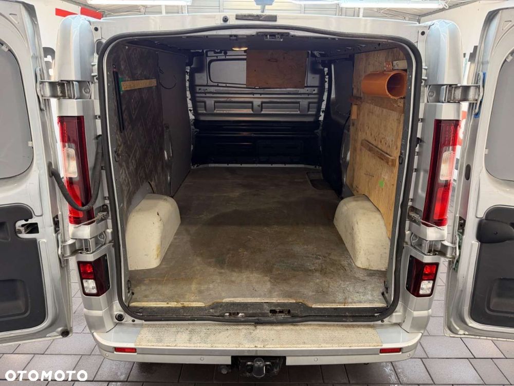 Opel VIVARO - 24