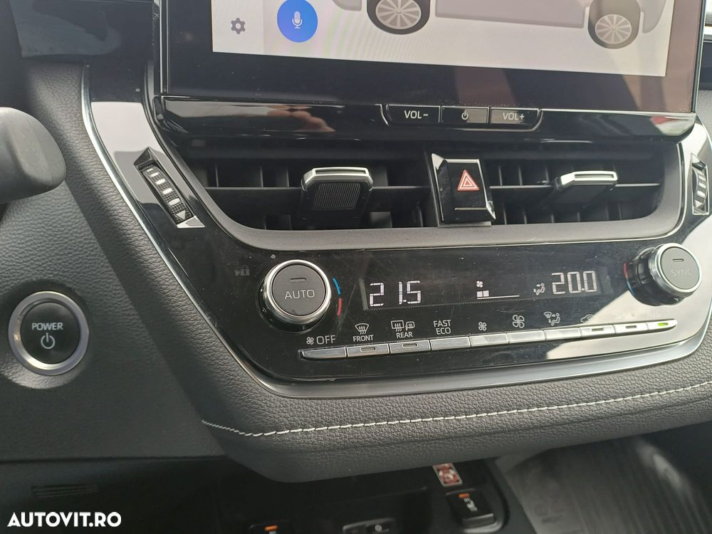 Toyota Corolla 1.8 HSD Dynamic - 18