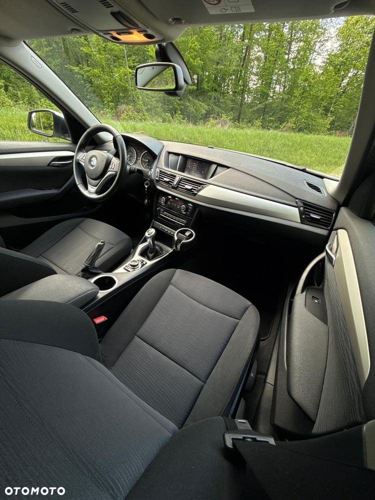 BMW X1 xDrive18d xLine - 31