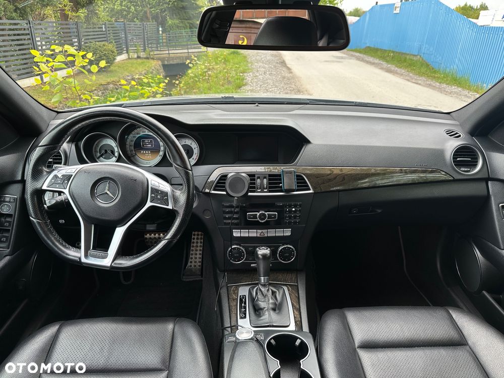 Mercedes-Benz Klasa C 280 Avantgarde 4-Matic - 13