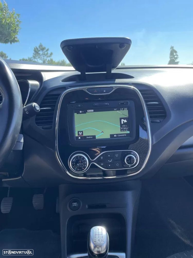 Renault Captur - 12