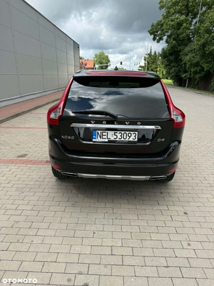Volvo XC 60 D4 AWD Geartronic Momentum - 6
