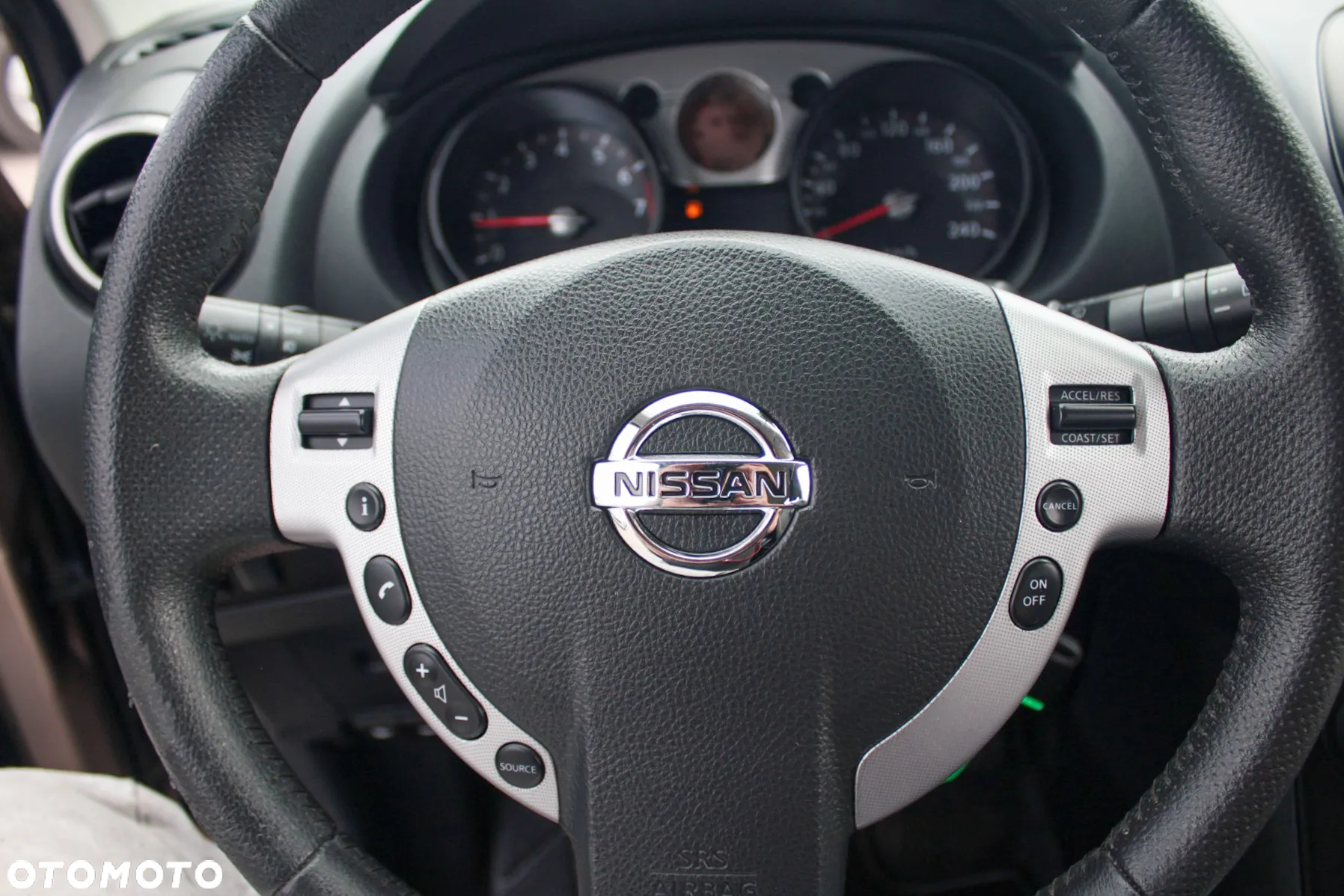 Nissan Qashqai 1.6 acenta - 13
