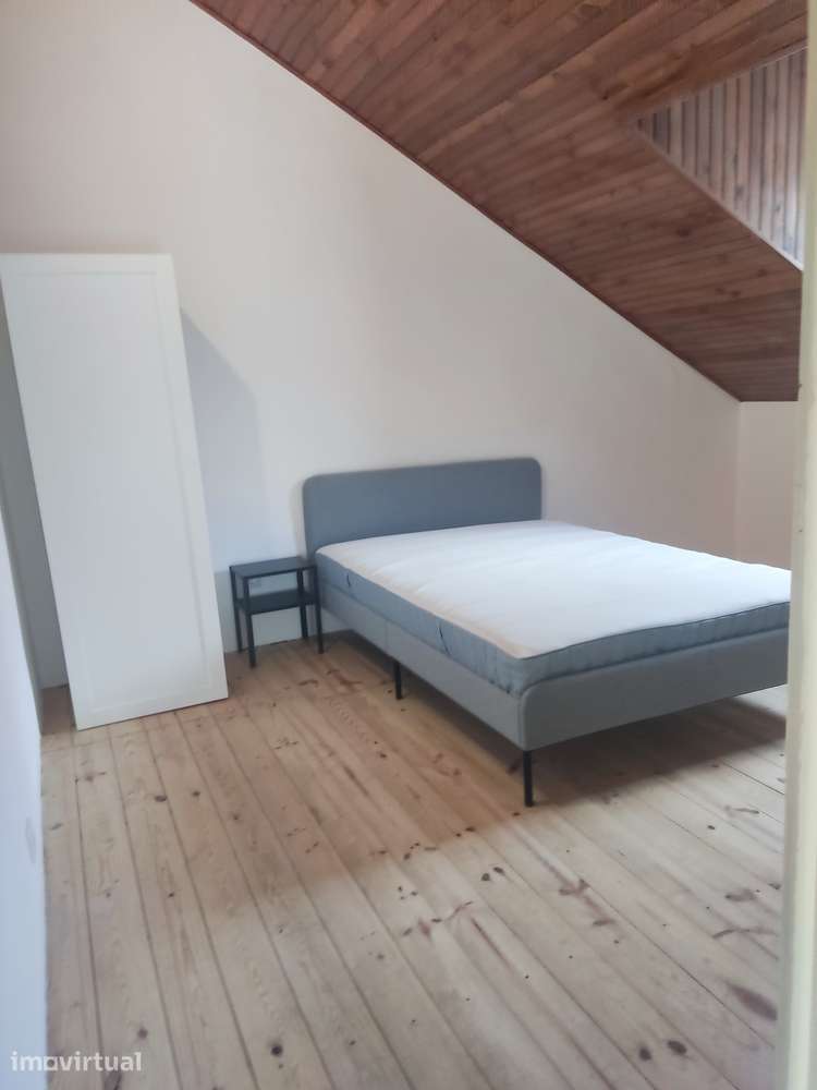 Quarto Mobilado em Coimbra na Rua do Brail - Grande imagem: 2/9