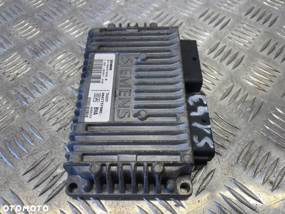 STEROWNIK KOMPUTER SILNIKA MODUŁ PEUGEOT 307 S118047505E 9647757880 - 1