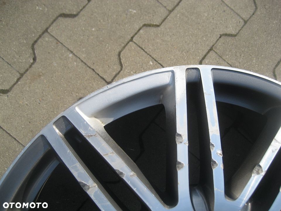 AUDI Q7 TOUAREG FELGA 1SZT.9,0Jx20 ET60 4L0071490 - 6