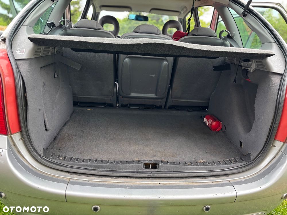 Citroën Xsara Picasso 1.6 HDI SX - 12