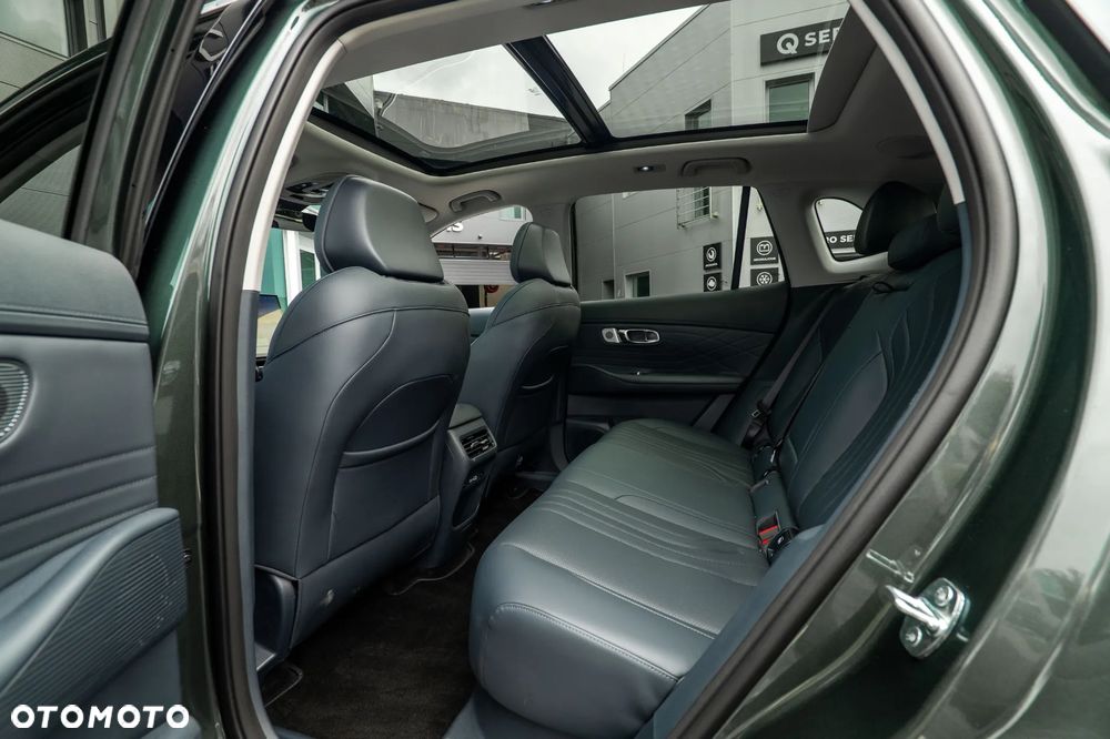 Geely Starray EM-i 1.5 PHEV Max - 18