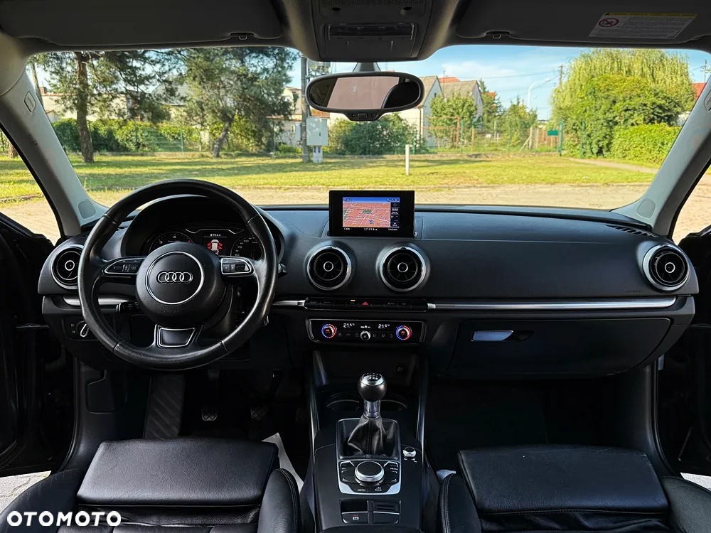 Audi A3 Sportback 2.0 TDI Attraction - 32