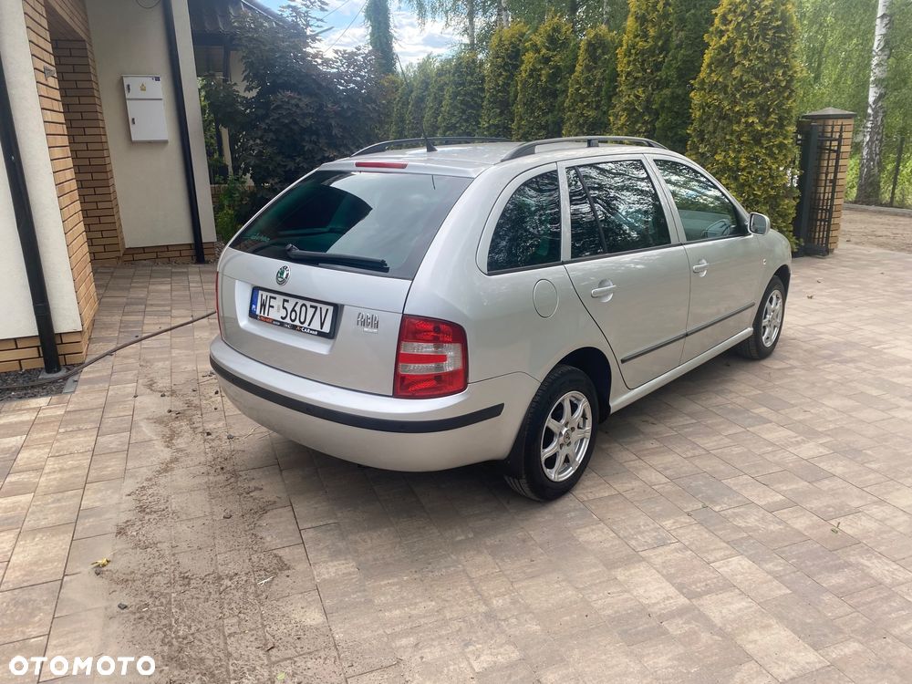 Skoda Fabia 1.4 16V Ice Classic + - 4
