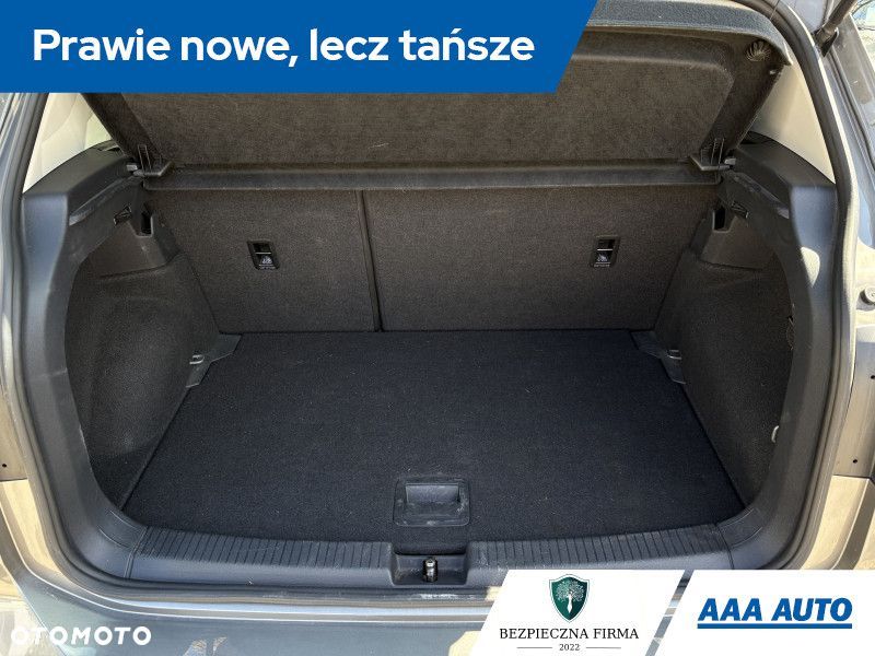 Volkswagen T-Cross - 13