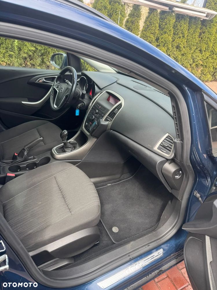 Opel Astra - 28