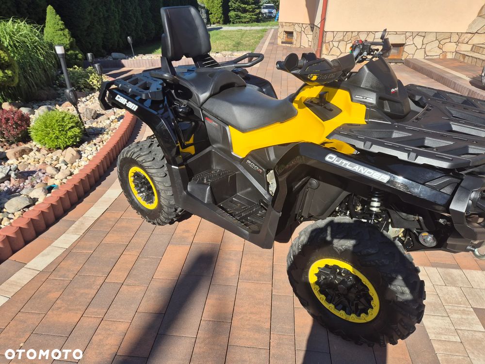Can-Am Outlander - 10