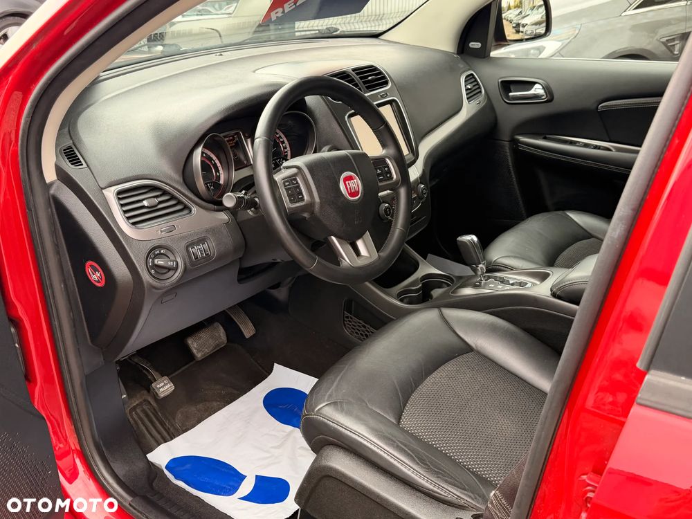 Fiat Freemont 2.0 Multijet 16V DPF Automatik Allrad Black Code - 17