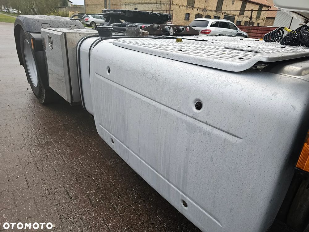 DAF CF 440 - 9
