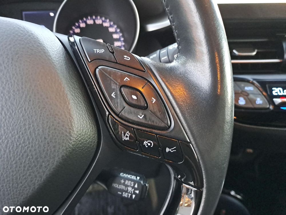 Toyota C-HR 1.8 Hybrid Executive - 23