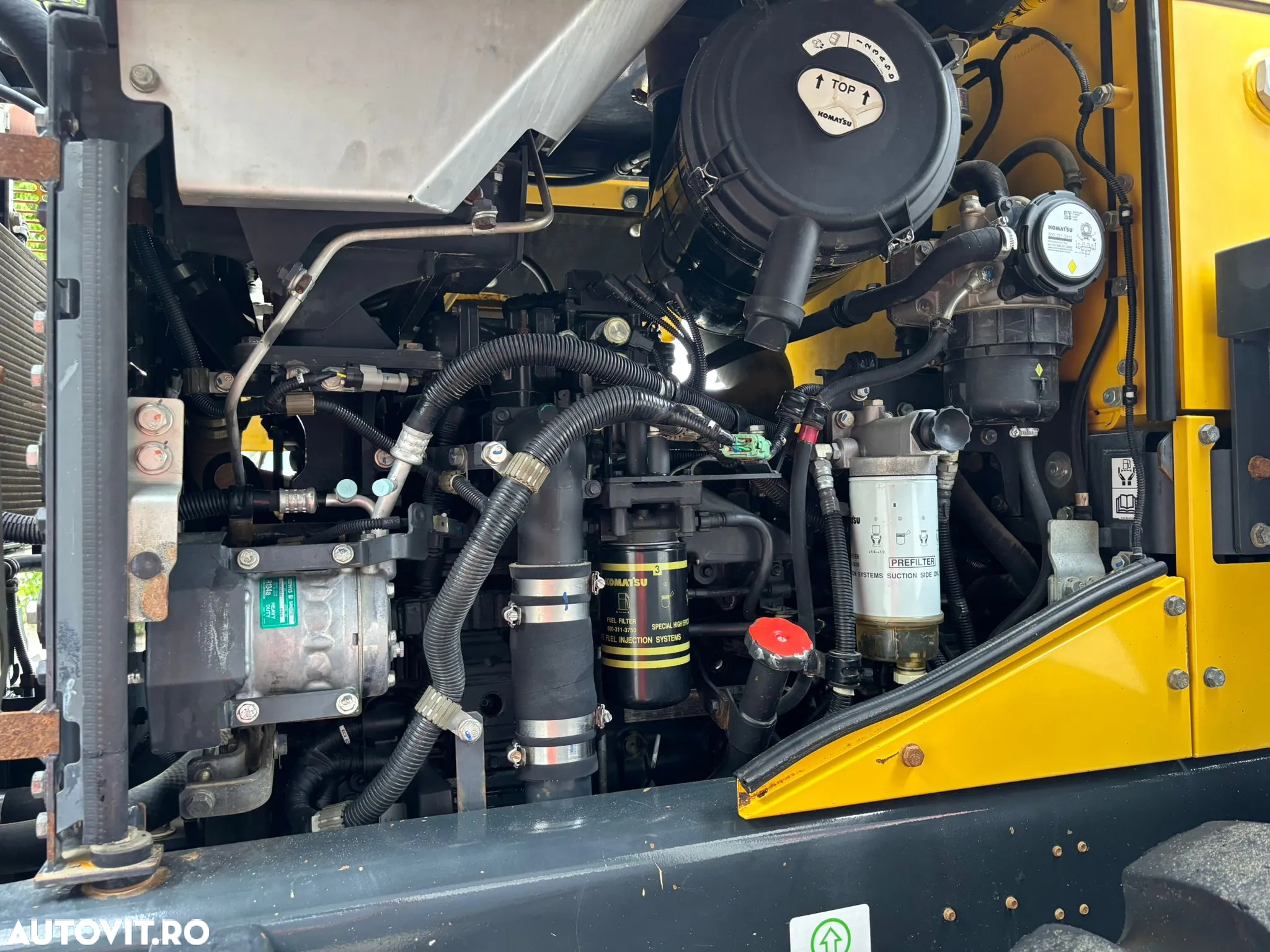 Komatsu WA320-7 Incarcator frontal vola wola compact buldo - 5