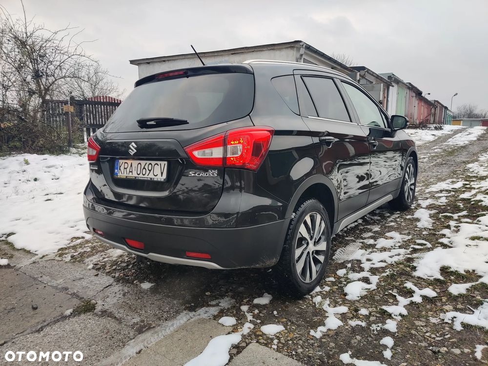 Suzuki SX4 S-Cross 1.4 T Premium - 4