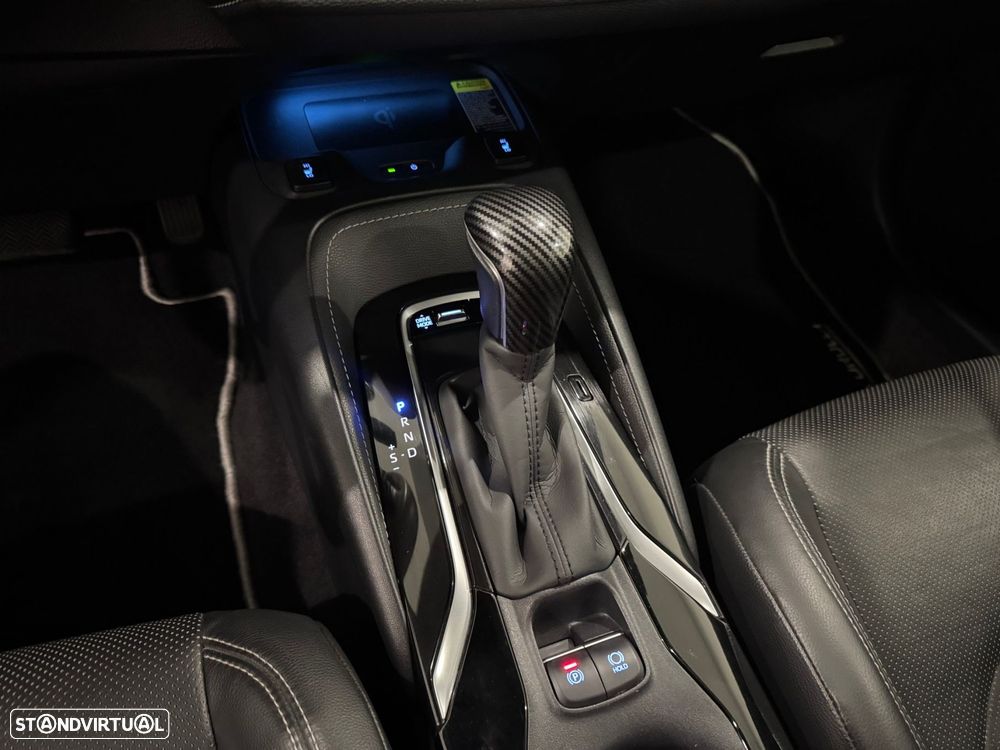 Toyota Corolla 2.0 Hybrid GR-Sport - 39