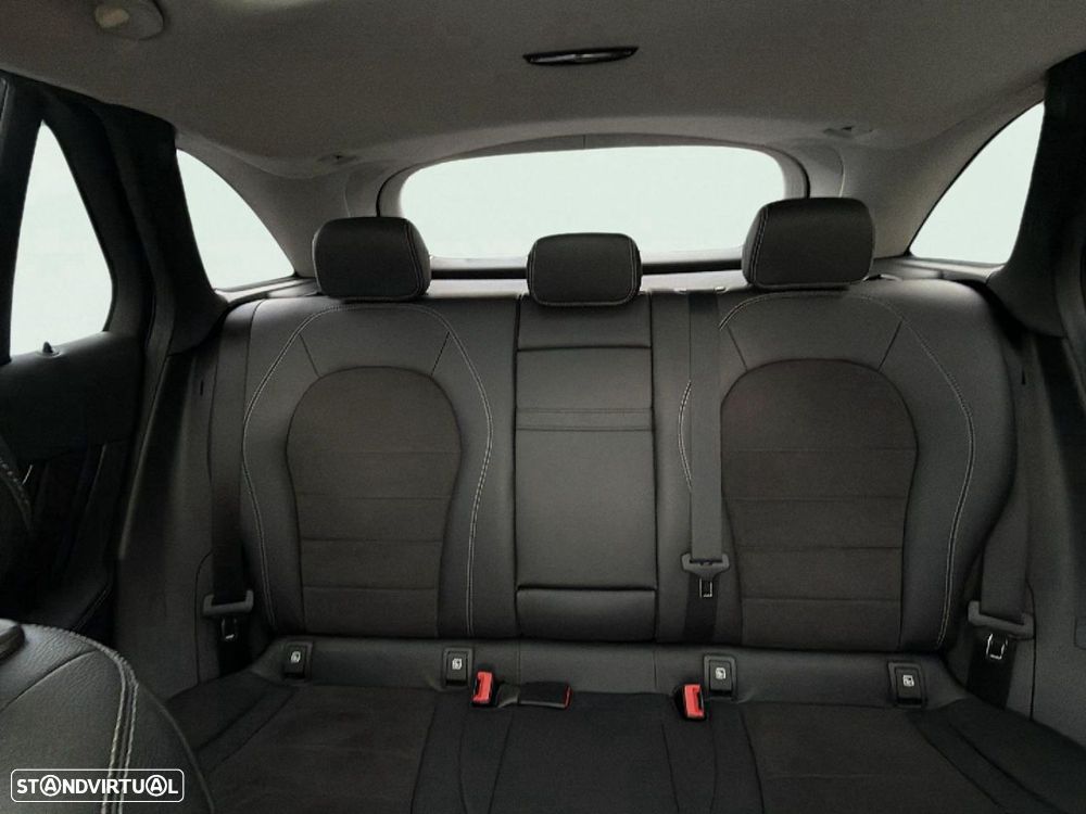 Mercedes-Benz GLC 250 d AMG Line 4-Matic - 13