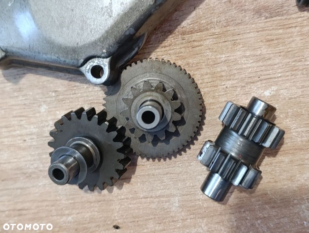 Dekiel tryby Suzuki DR 650 tryb rozrusznika pokrywa misa kapa D5 - 8