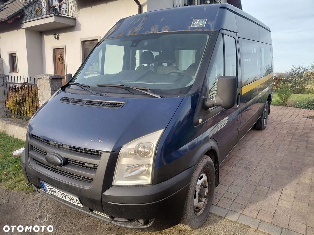 Ford Transit - 1