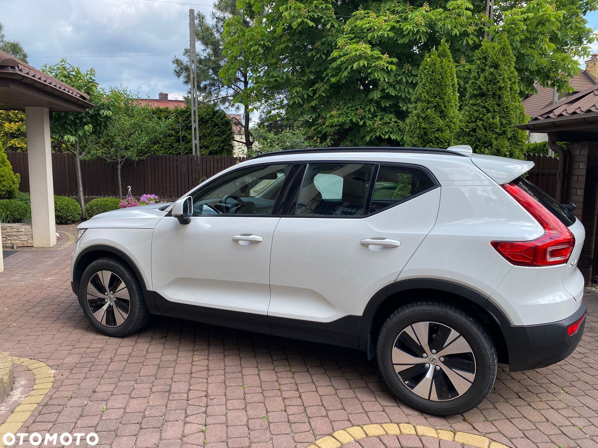 Volvo XC 40 T3 Momentum - 1