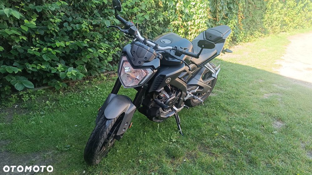 Yamaha MT - 3