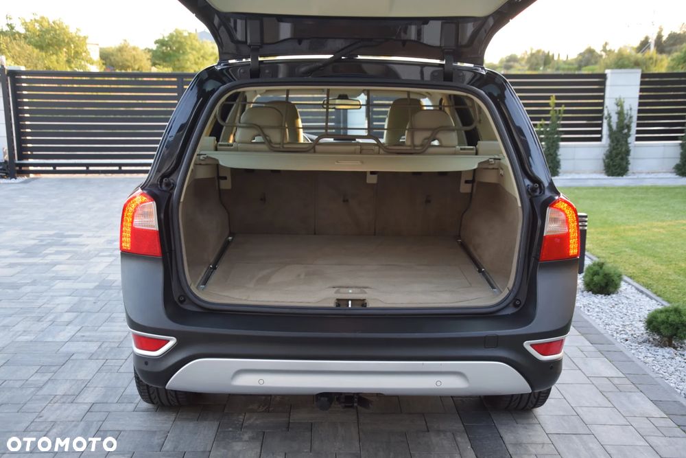 Volvo XC 70 D5 AWD Summum - 16