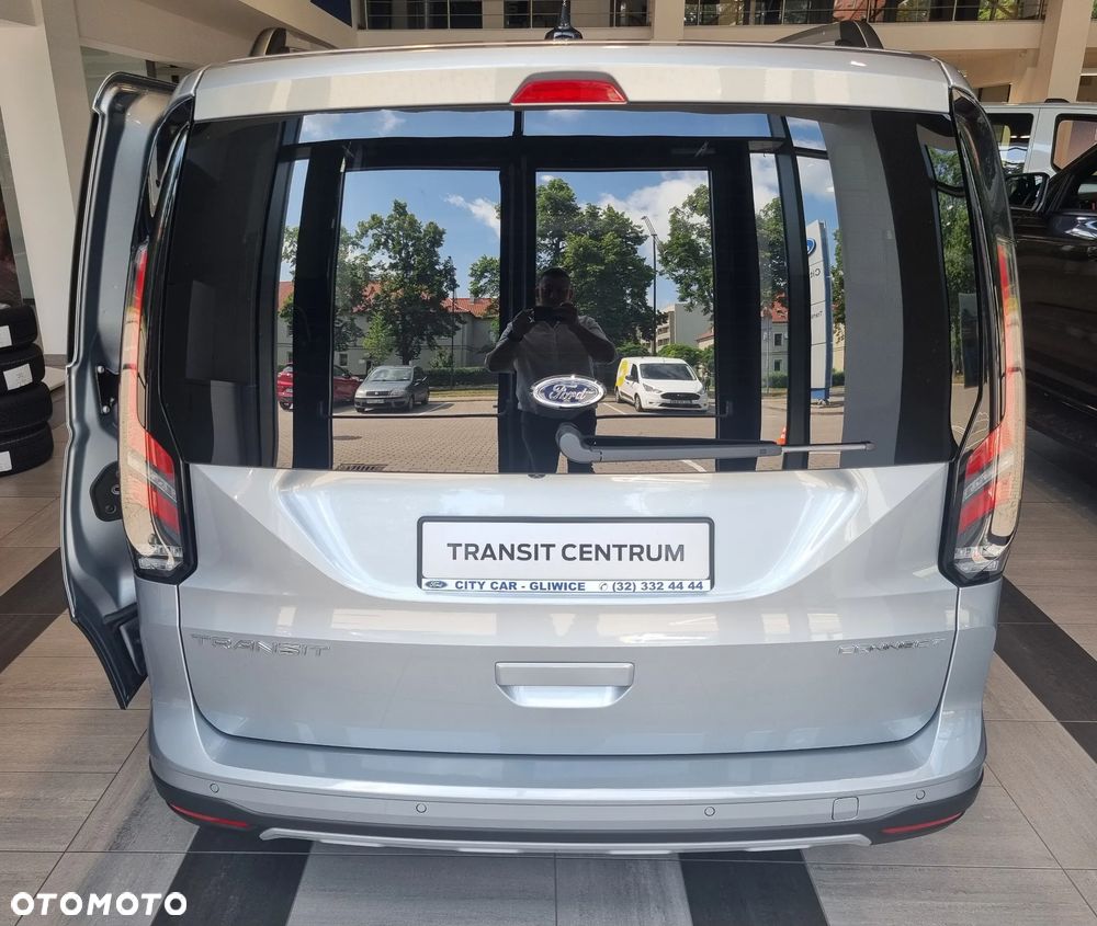 Ford Transit Connect - 14