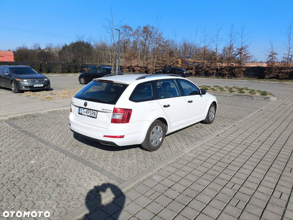 Skoda Octavia 1.6 TDI Active - 2